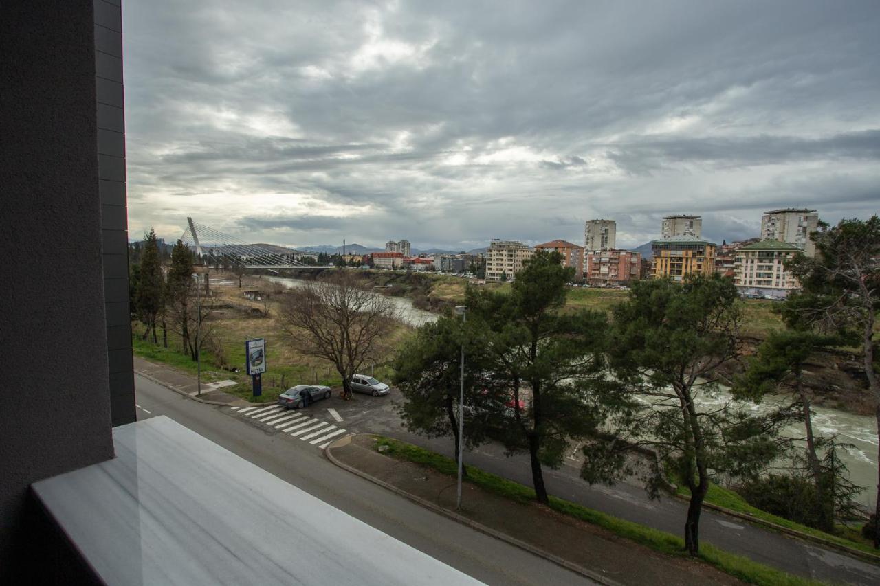 Lina - Pg, Moraca River Apartment Podgorica Exteriör bild